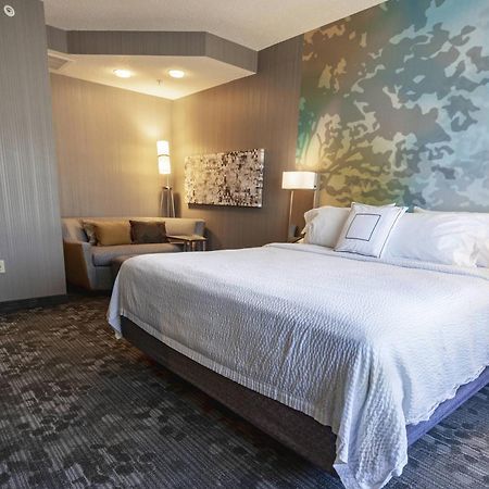 מלון Courtyard By Marriott Cleveland ווילובי מראה חיצוני תמונה