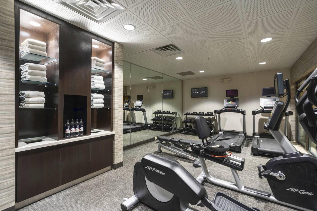 מלון Courtyard By Marriott Cleveland ווילובי מראה חיצוני תמונה